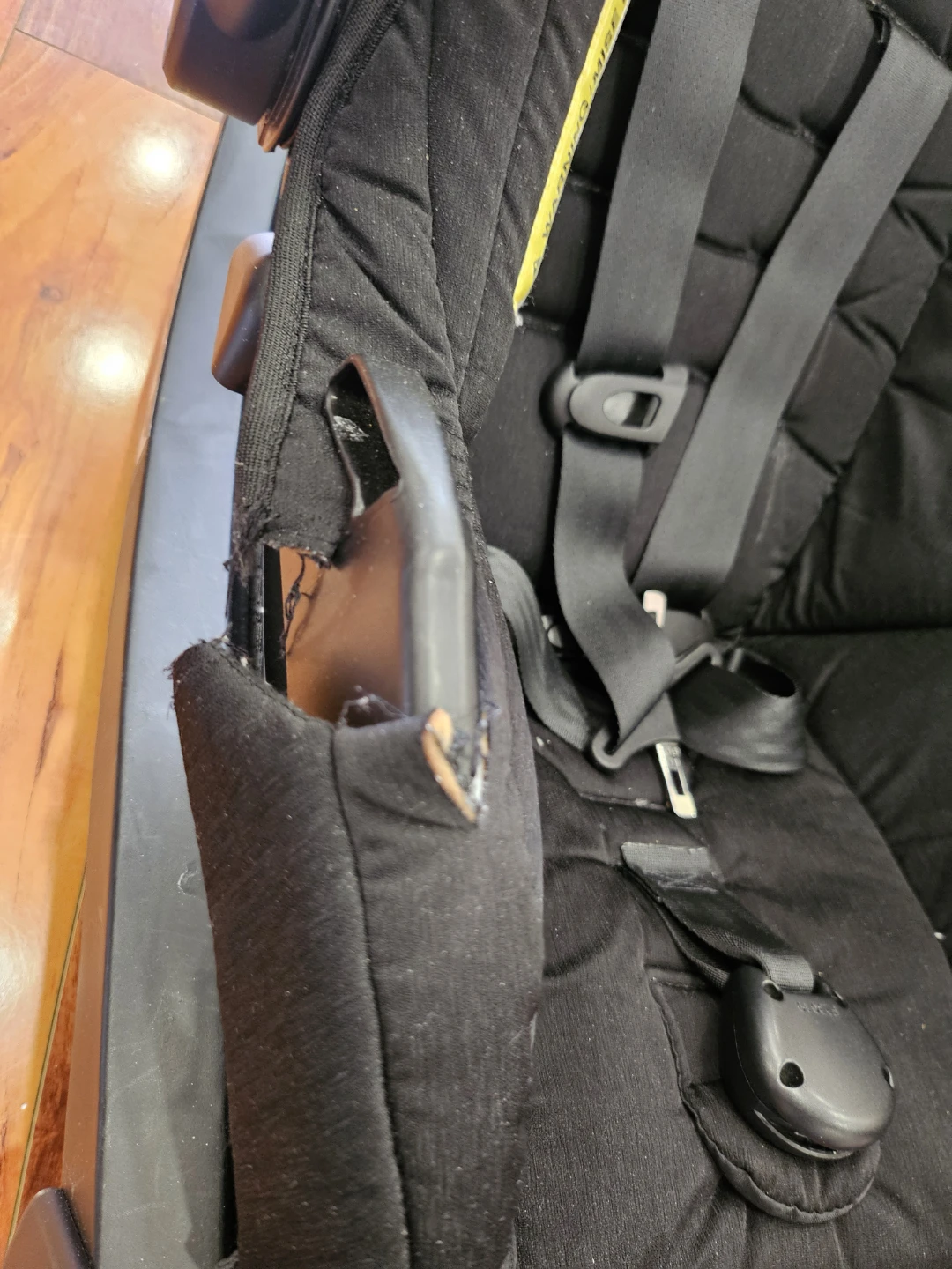 Evenflo Pivot xpand Infant Car Seat - photo 2