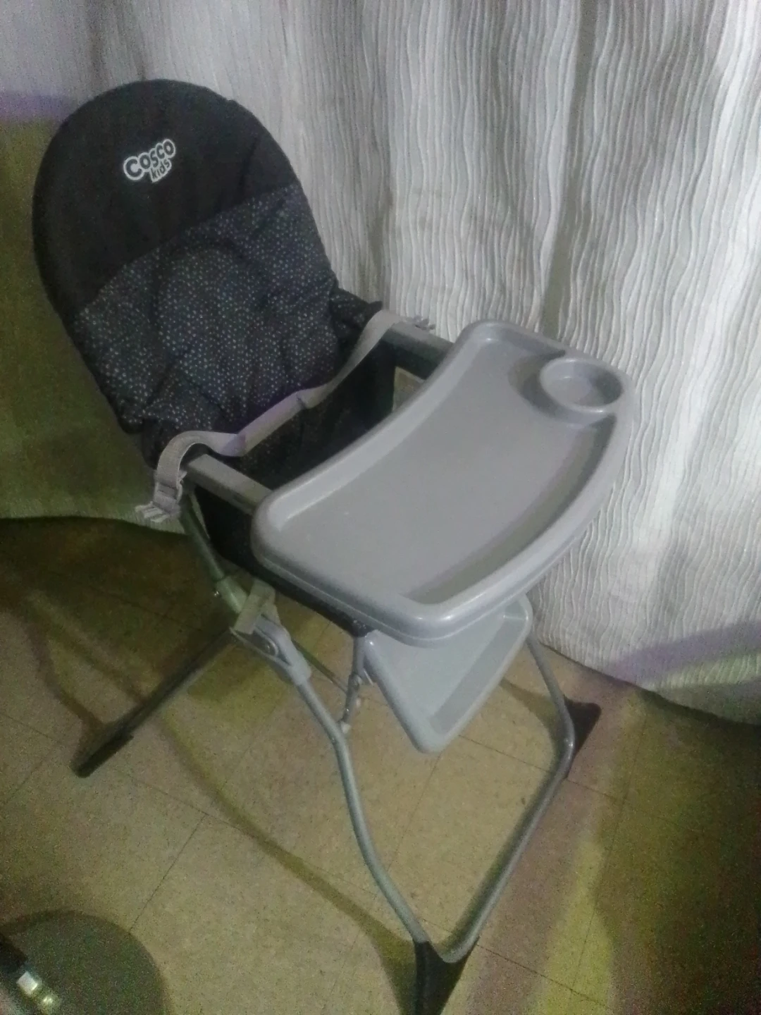 Cosco Kids High Chair - photo 2
