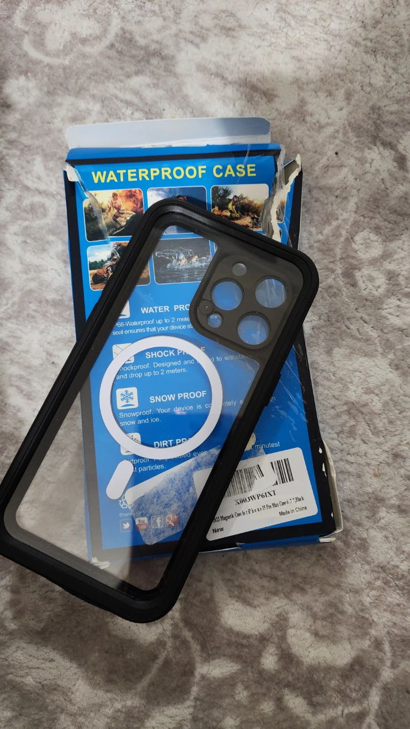 2023 Magnetic Waterproof Case for iPhone 15 Pro Max