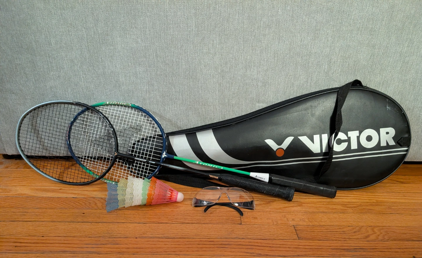 Badminton Rackets with Shuttlecock and Goggles