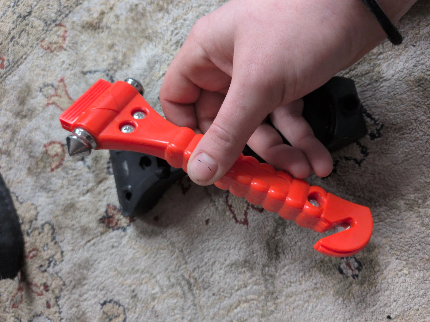 Car Emergency Kit - Jack, Tools, and Safety Hammer - photo 4