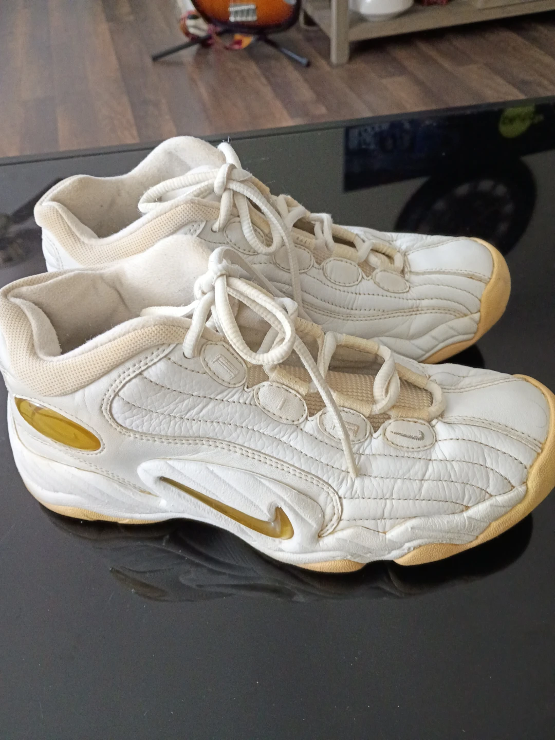 Nike White & Gold Athletic Shoes size 9