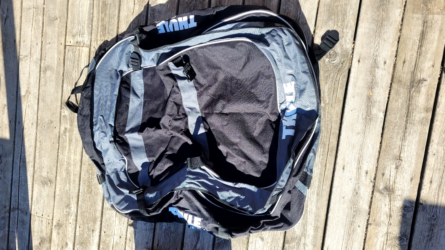 LIKE NEW Thule Quest Cargo Bag - photo 3