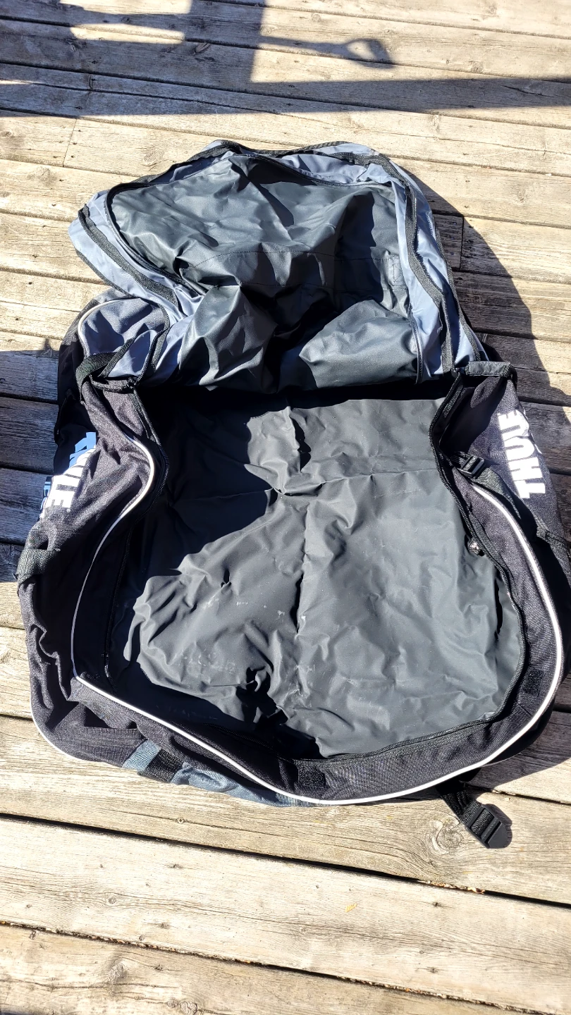 LIKE NEW Thule Quest Cargo Bag - photo 4