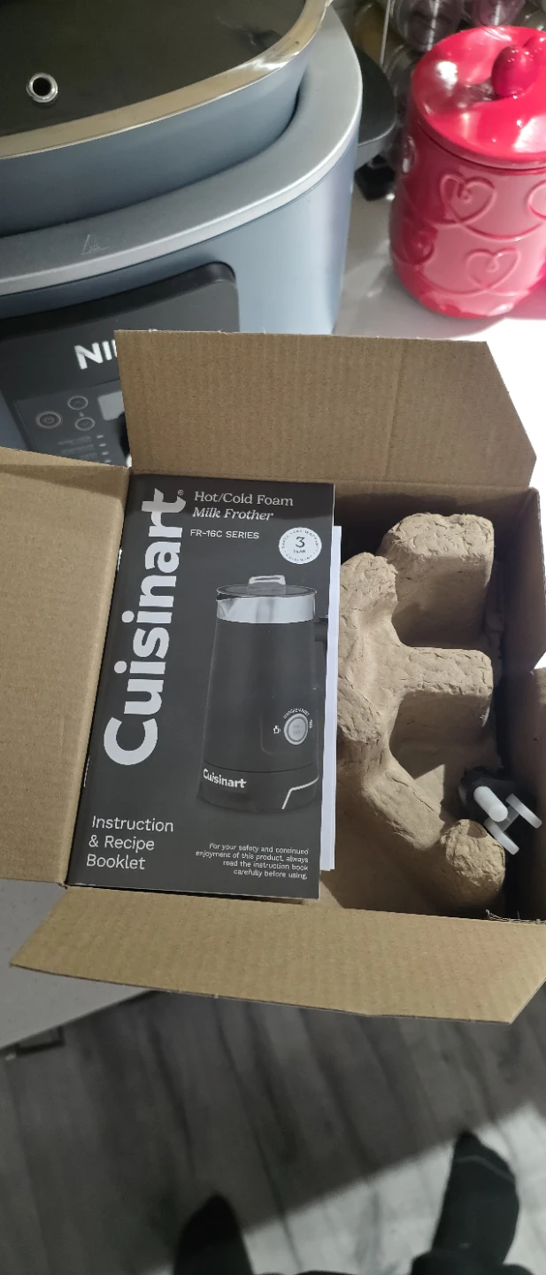 Cuisinart Hot/Cold Foam Milk Frother FR-18C Series - photo 4