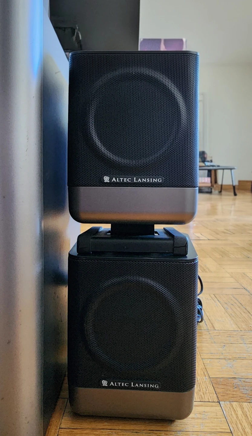 Altec Lansing Computer Speakers - photo 3