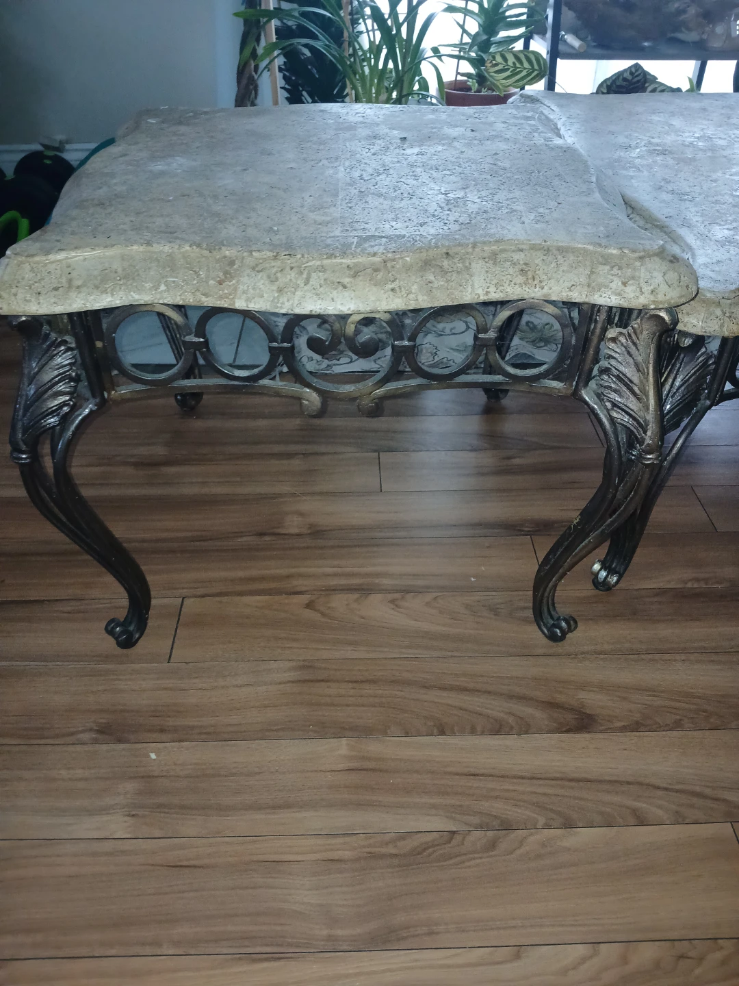 Coffee table and 2 end tables - photo 2
