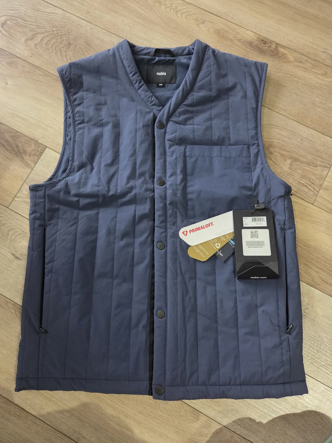 [Nobis] BNWT Men's Vest - Size M