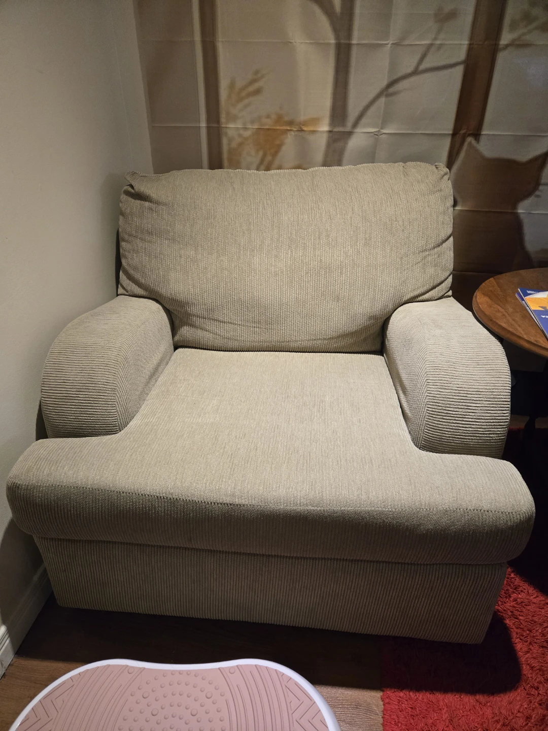 Comfortable Tan Corduroy Armchair 🥕