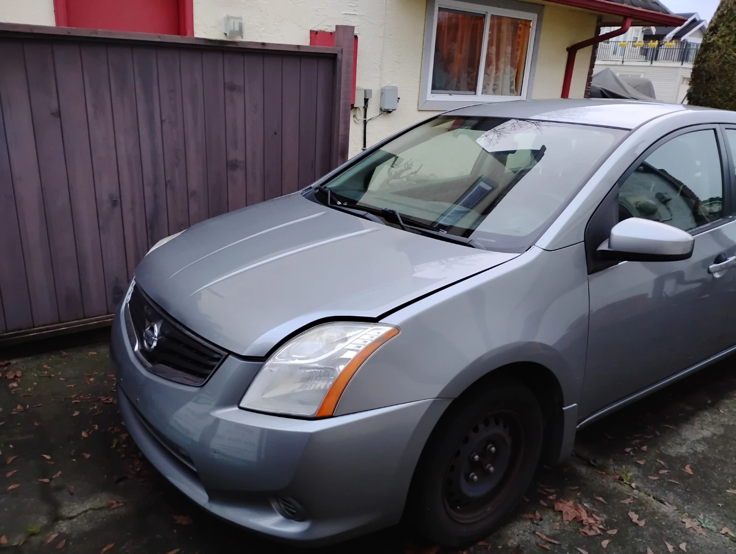 Nissan Sentra 2010 - photo 4