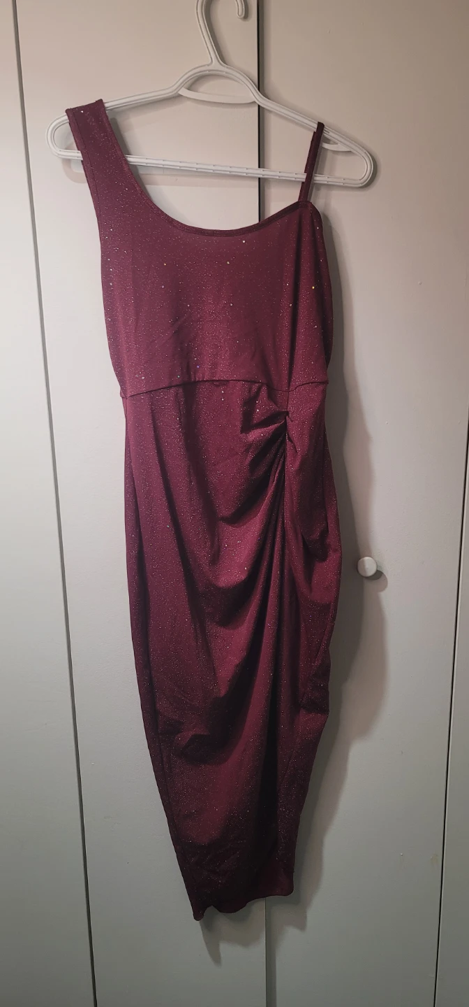 Maroon Sparkle One-Shoulder Dress - photo 4