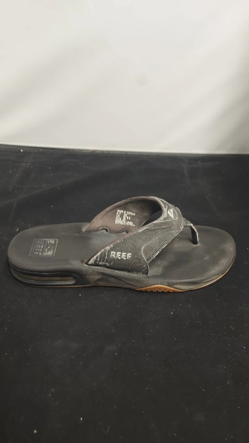 Reef Men's Flip Flops Size 8