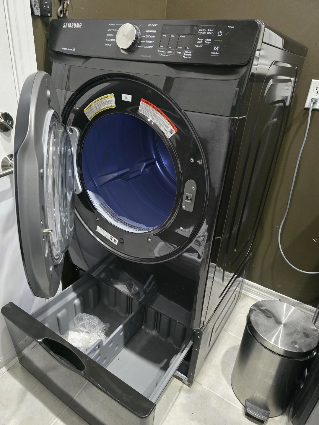 Samsung Black Stainless Electric Clothes Dryer with Pedestal - photo 2