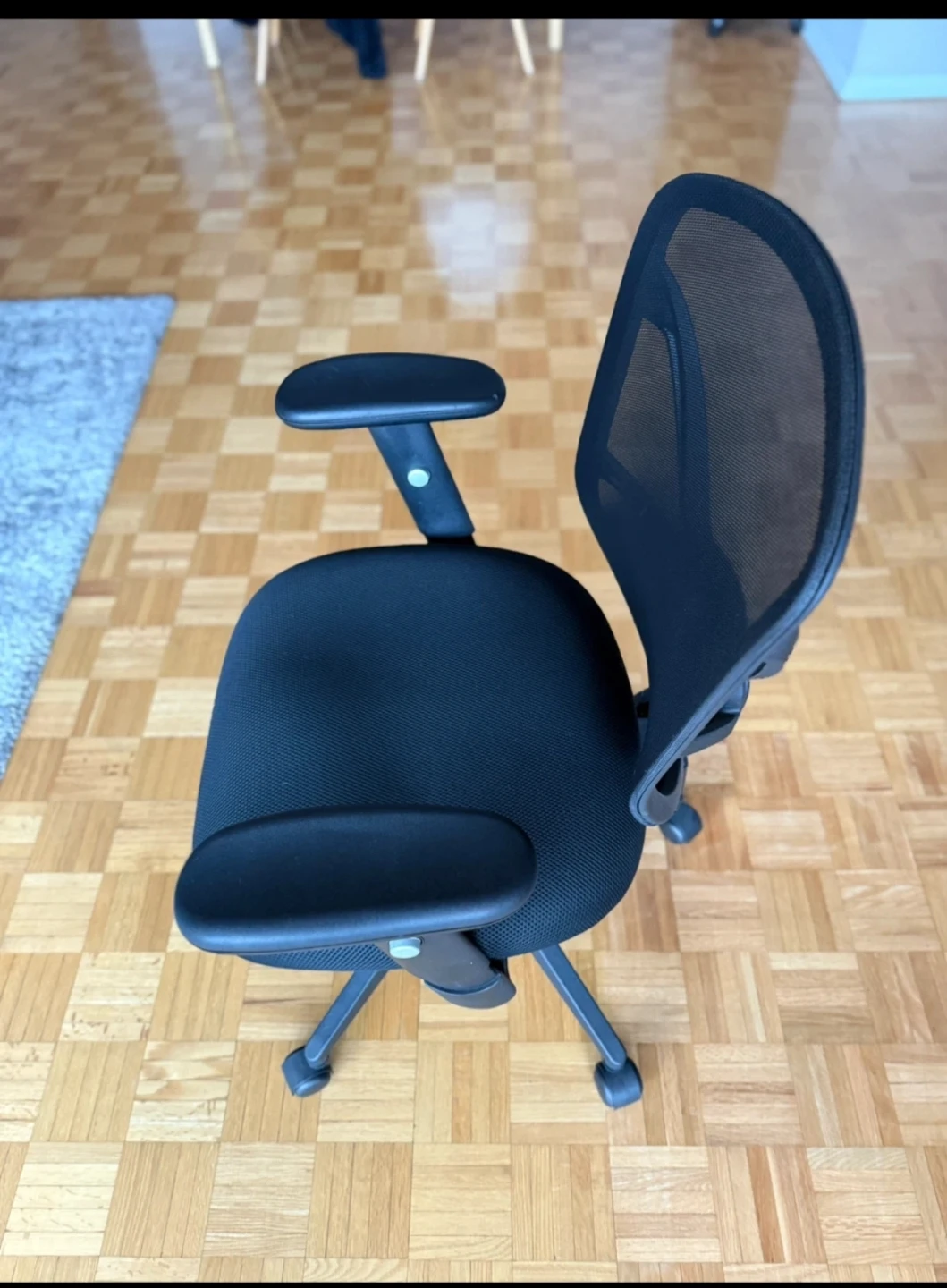 Black Mesh Office Chair
