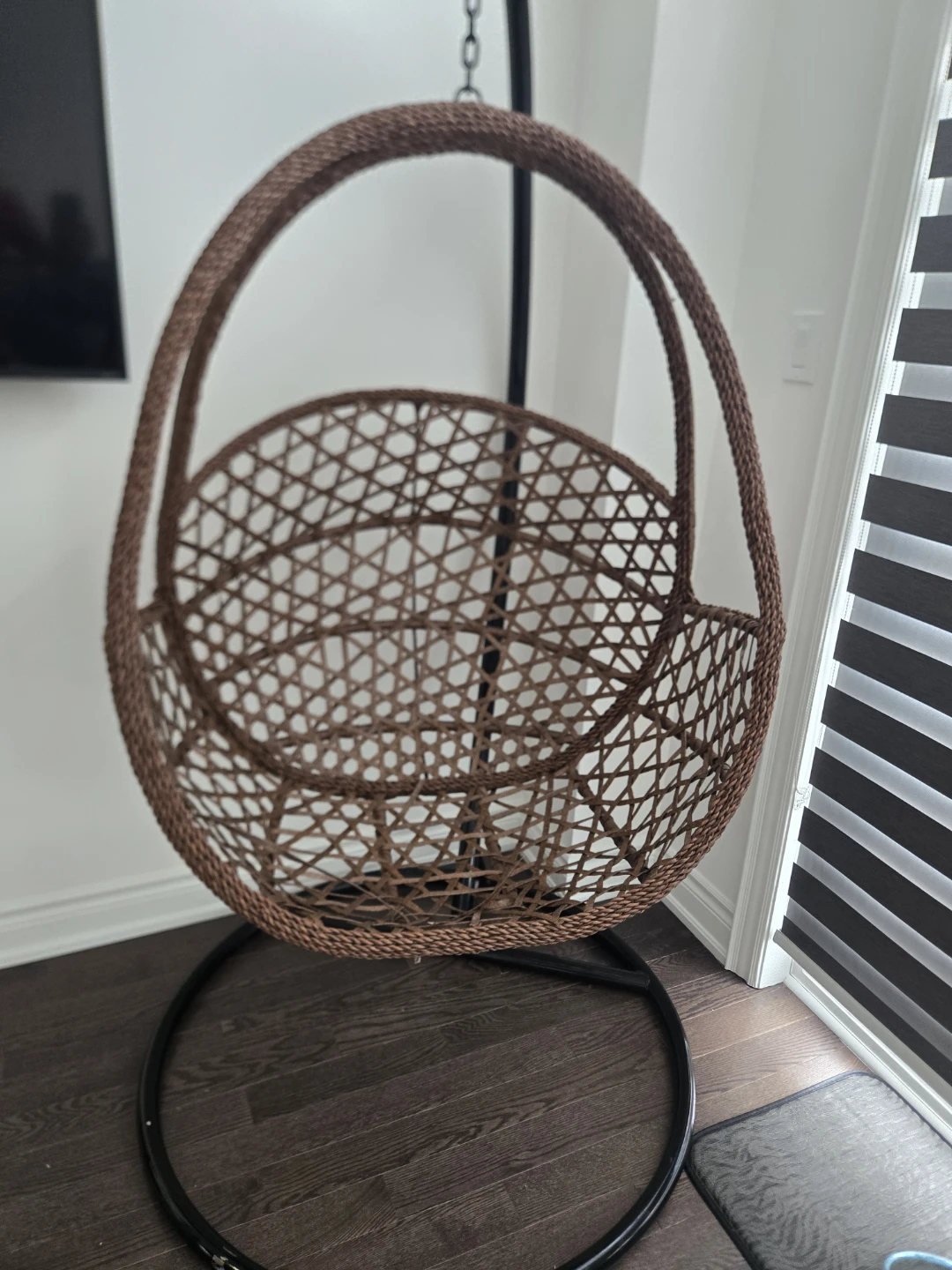 Brown Woven Hanging Chair - photo 3