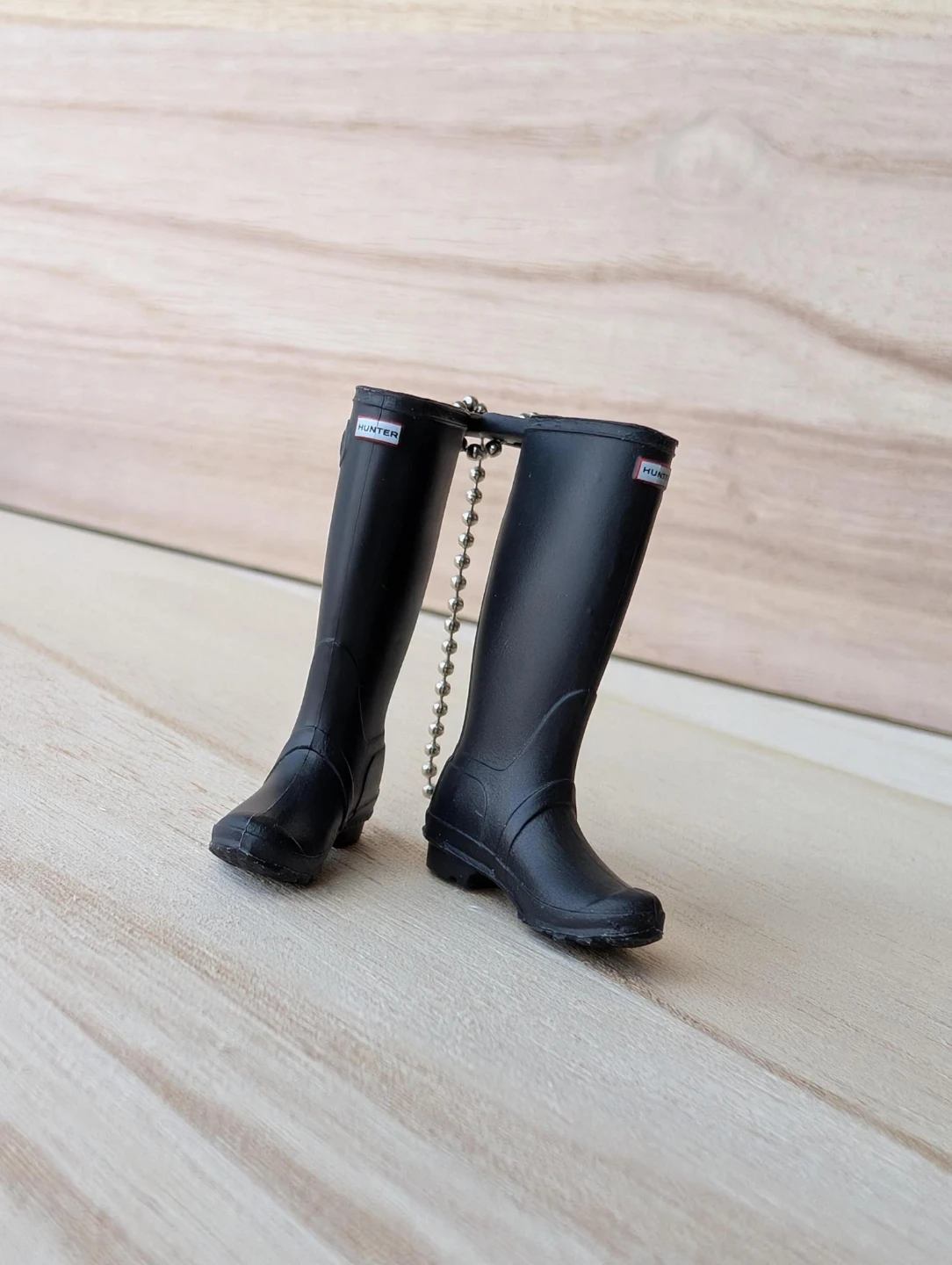 New Hunter Boots Keychain - photo 4