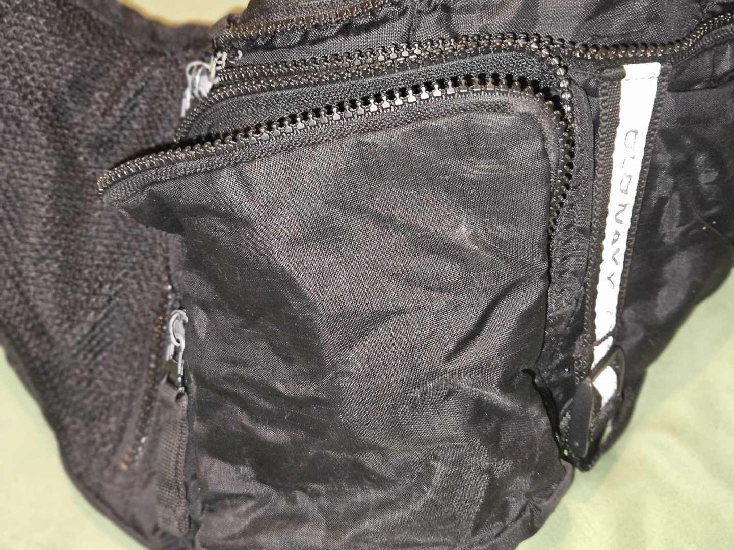 Old Navy Black Fanny Pack Waist Bag - photo 2