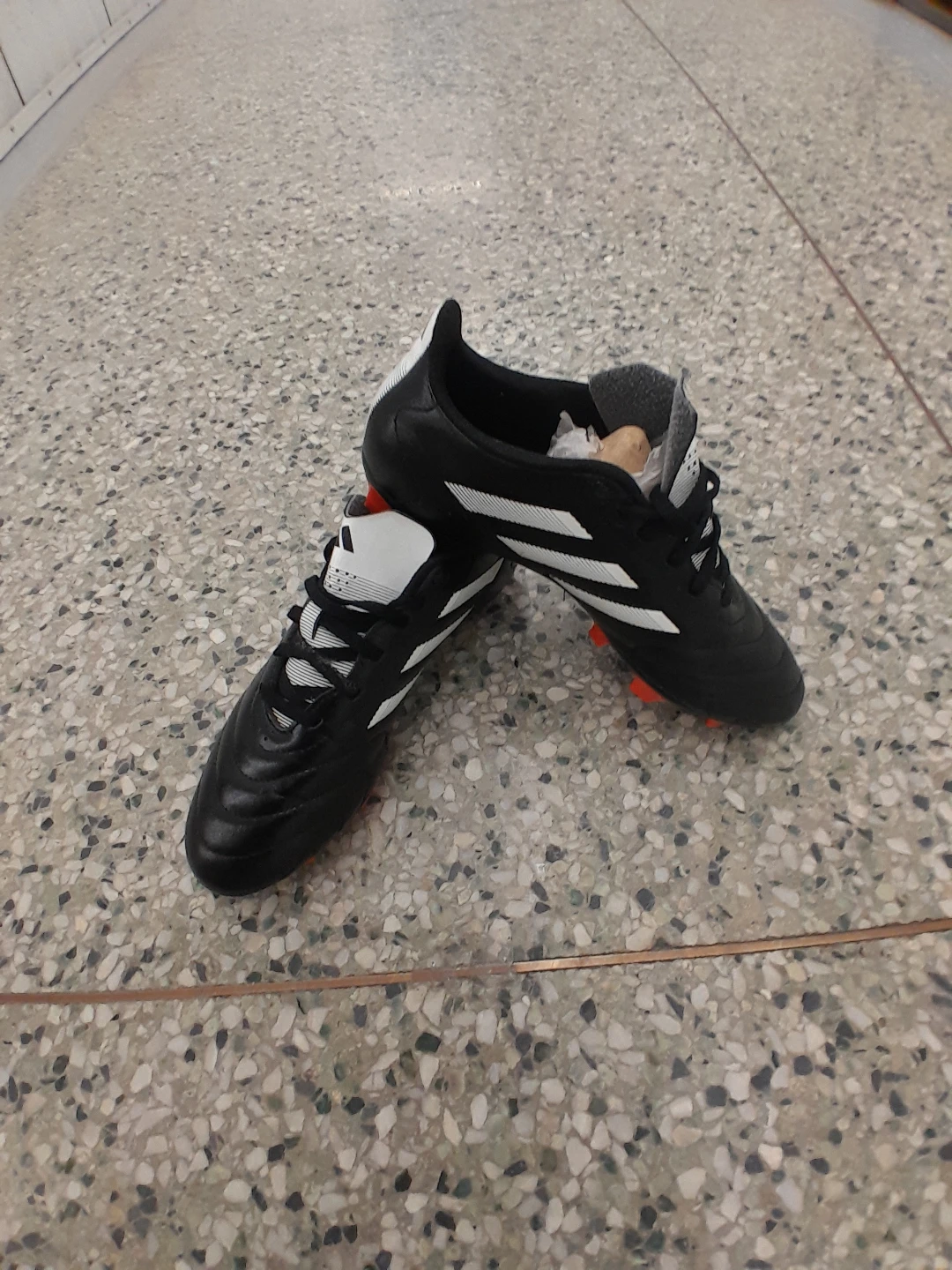 Adidas Soccer Cleats - Black and White Size 7 - photo 3