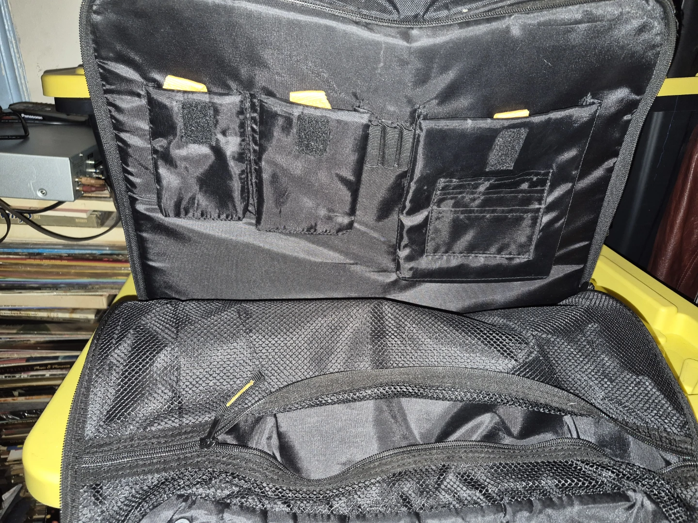 Targus Black Laptop Bag - photo 2