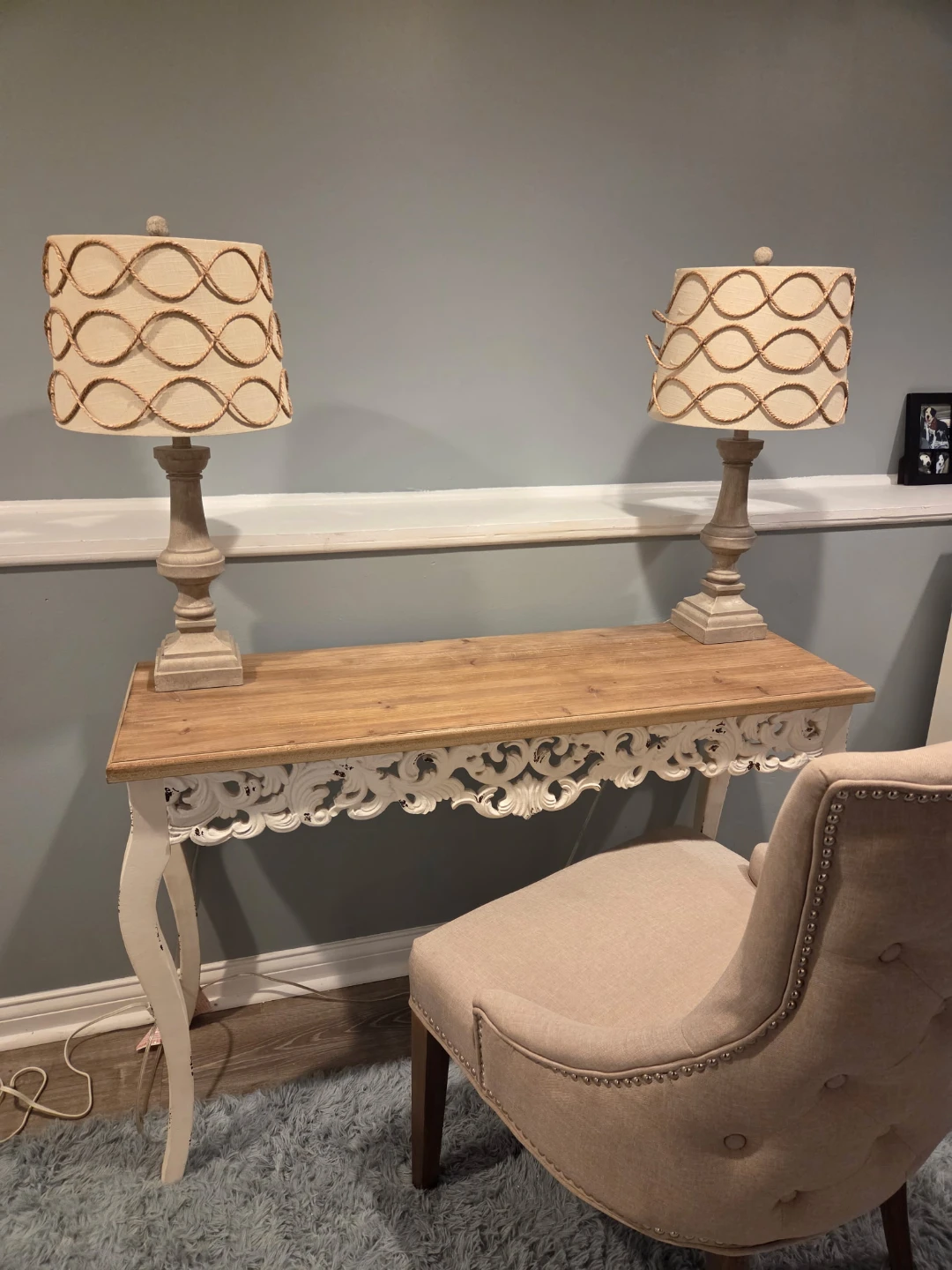Vintage Console Table with Two Lamps and Chair Set - photo 2