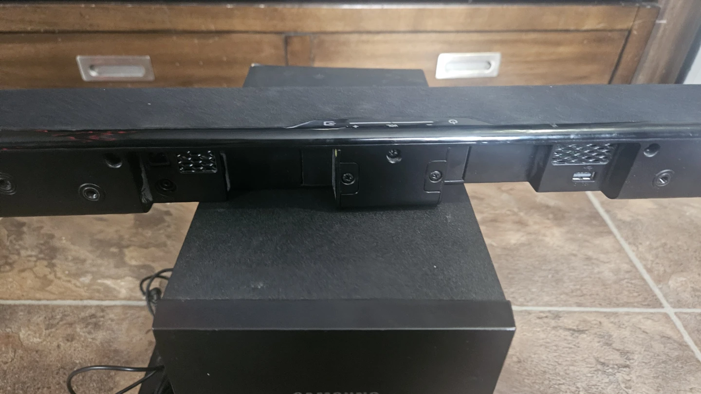 Samsung Soundbar with Subwoofer - photo 3