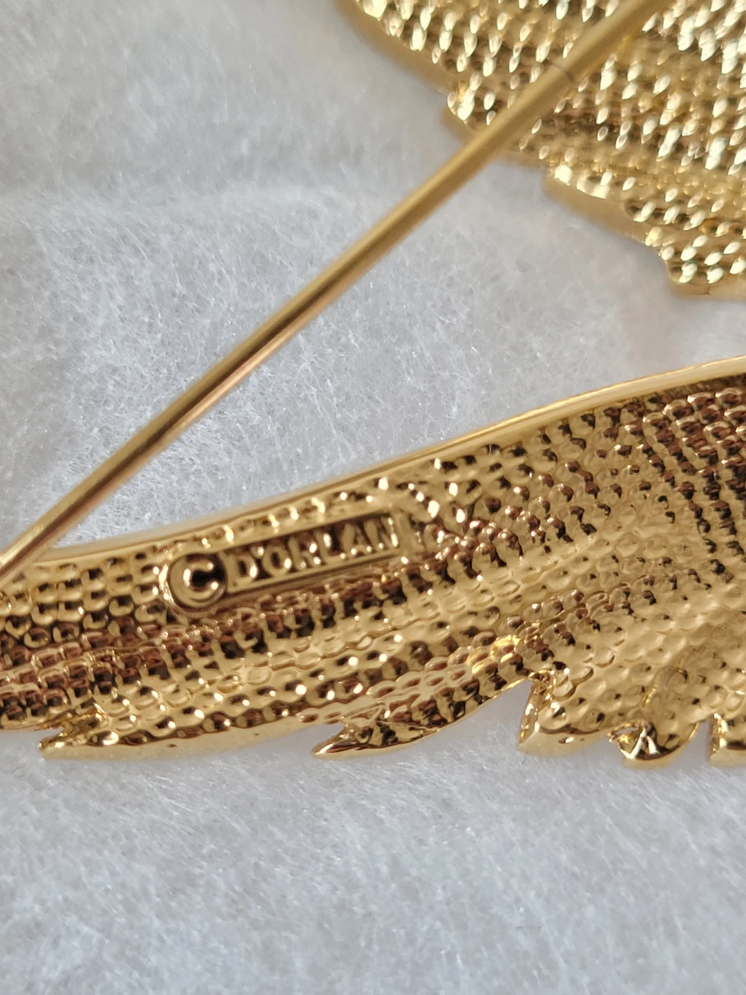 Dorlan Gold Tone Bird Brooch - photo 4