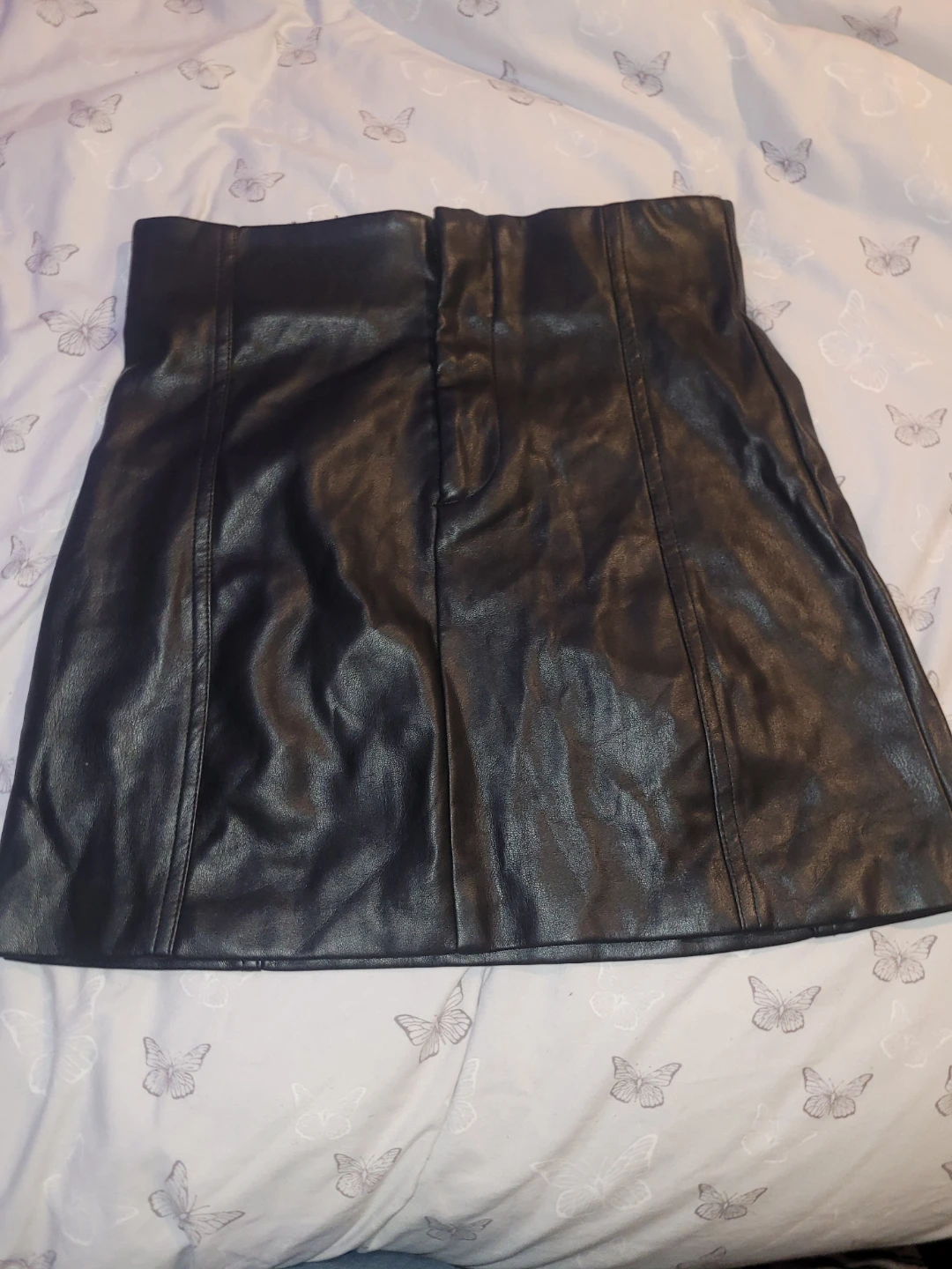 Zara Black Faux Leather Mini Skirt - Size S - photo 2