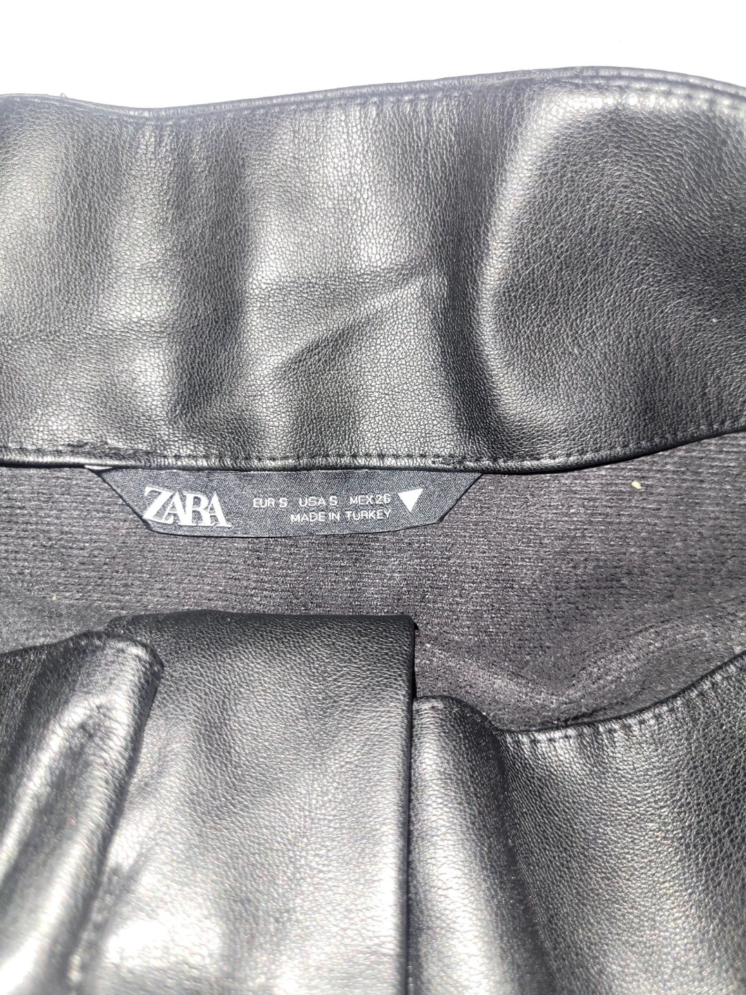 Zara Black Faux Leather Mini Skirt - Size S - photo 3