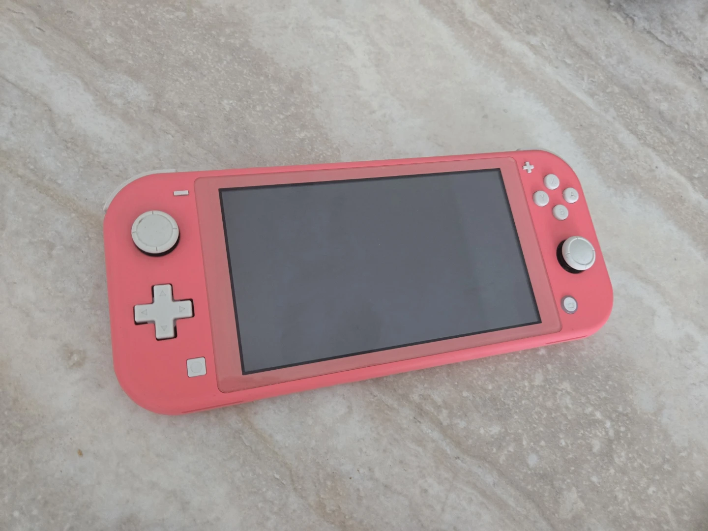 Nintendo Switch Lite (Coral) + Life is Strange - photo 2