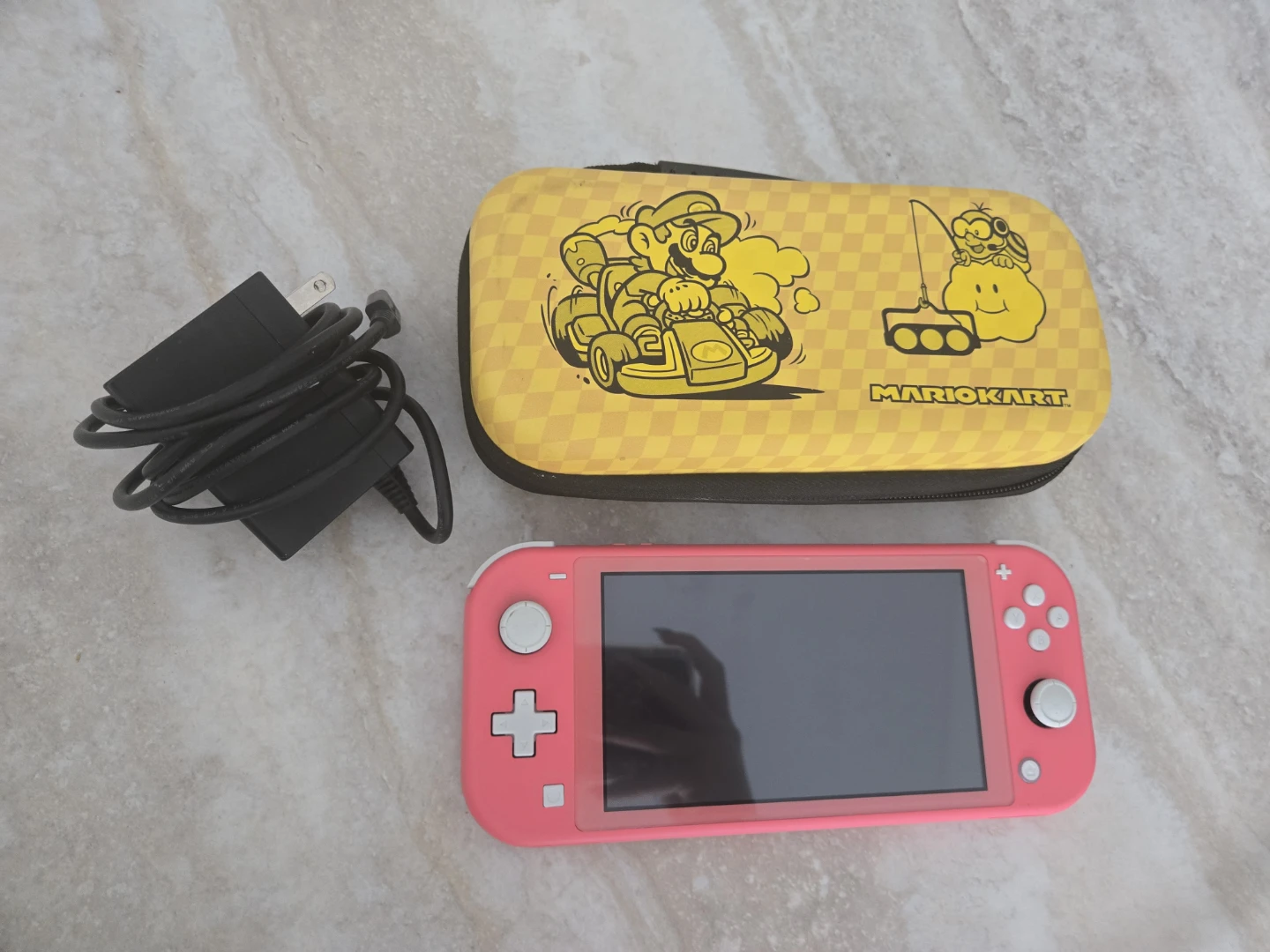 Nintendo Switch Lite (Coral) + Life is Strange - photo 3