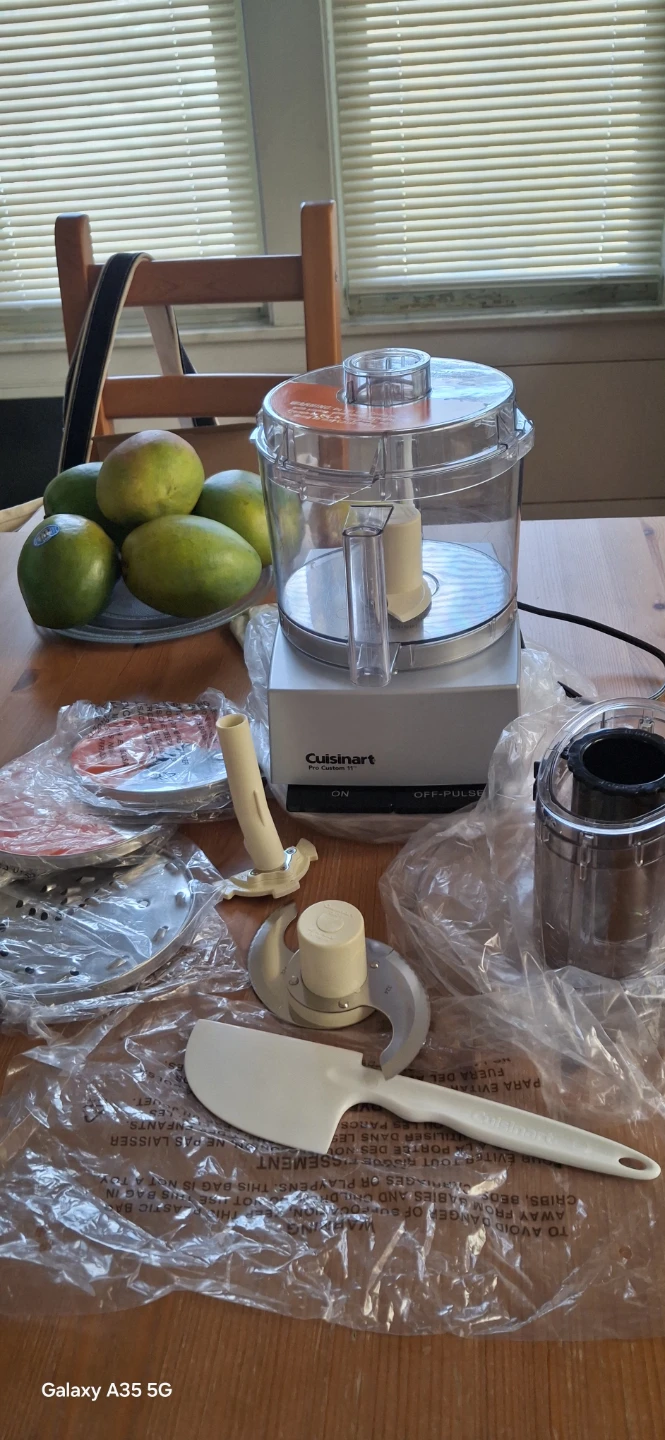 Cuisinart Pro Custom 11-Cup Food Processor
