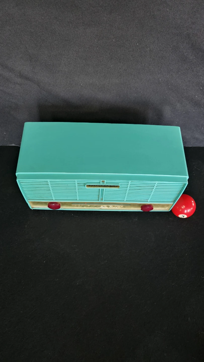 1950 Electrohome Roland Series Antique Bakelite Tube Radio - photo 3