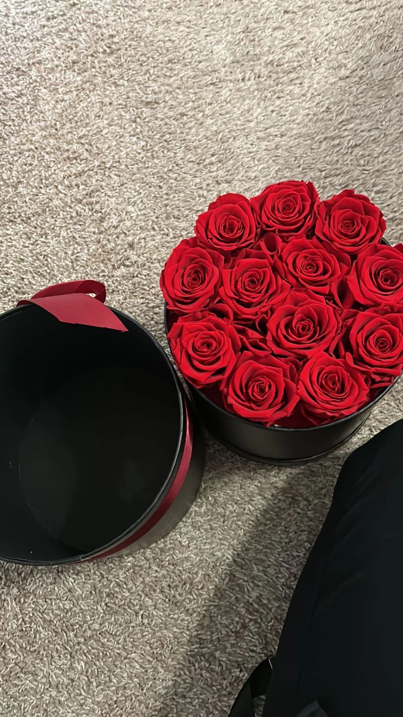Preserved Red Roses - photo 4