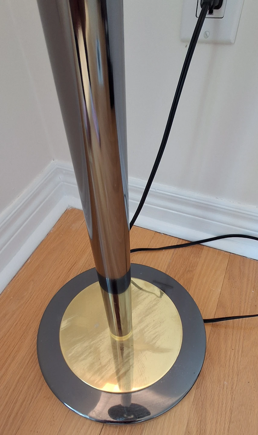 Vintage Floor Lamp - Chrome and Brass Accents - photo 4