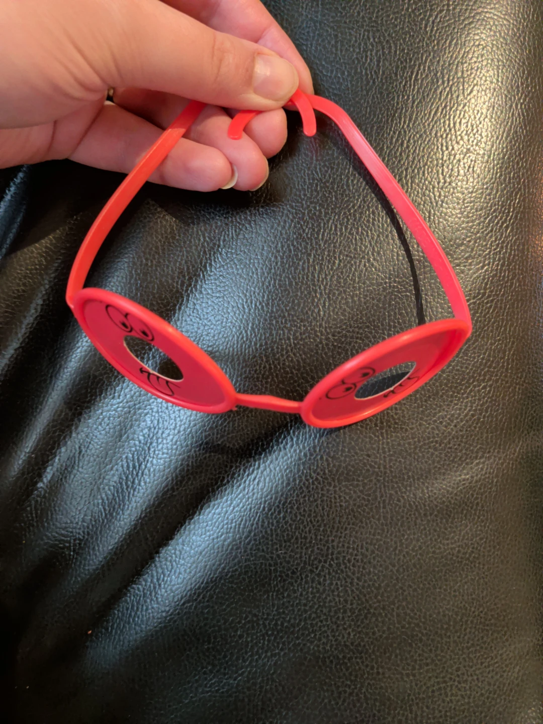 Red Novelty Googly Eye Glasses String Holder
