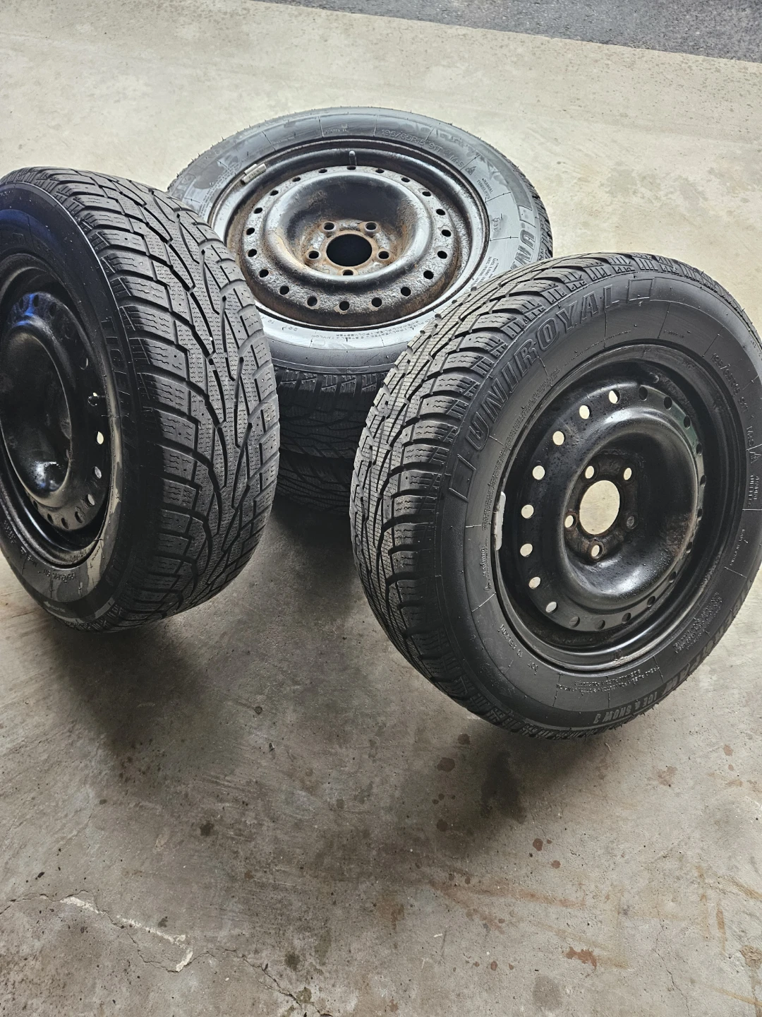 Uniroyal Tiger Paw Snow Tires on Rims (Set of 4)