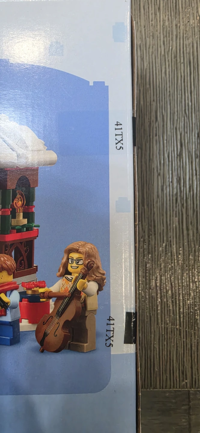 LEGO 40778 Winter Gazebo Building Toy (245 pcs) - photo 5