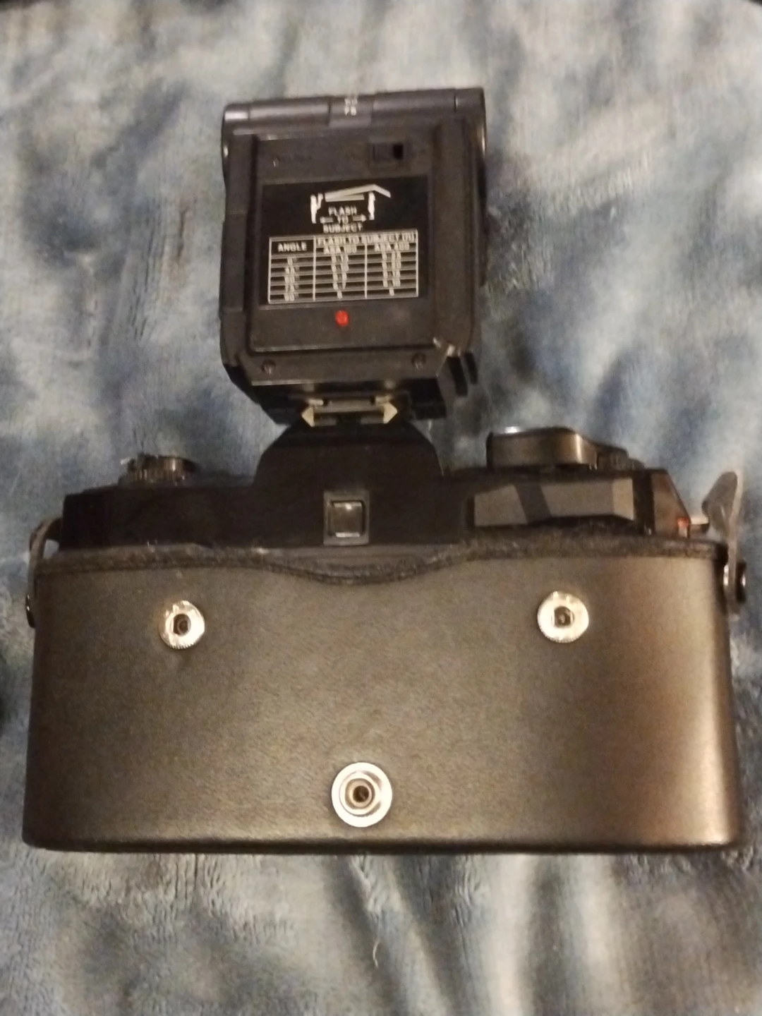 Nishika N8000 3-D Quadra Lens System Camera with Twin Light 3010 - photo 3