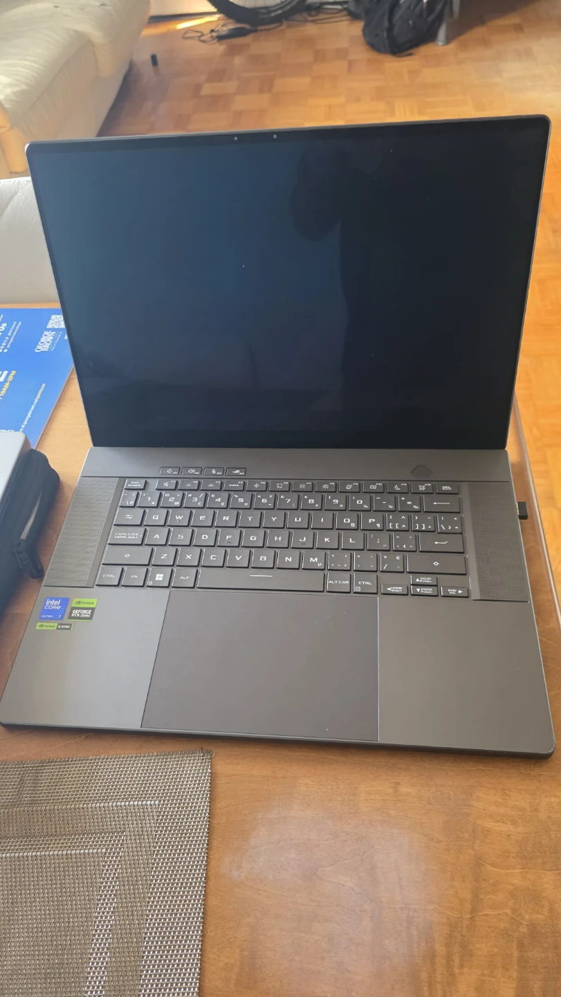 ASUS ROG Zephyrus G16" Laptop OLED - photo 2