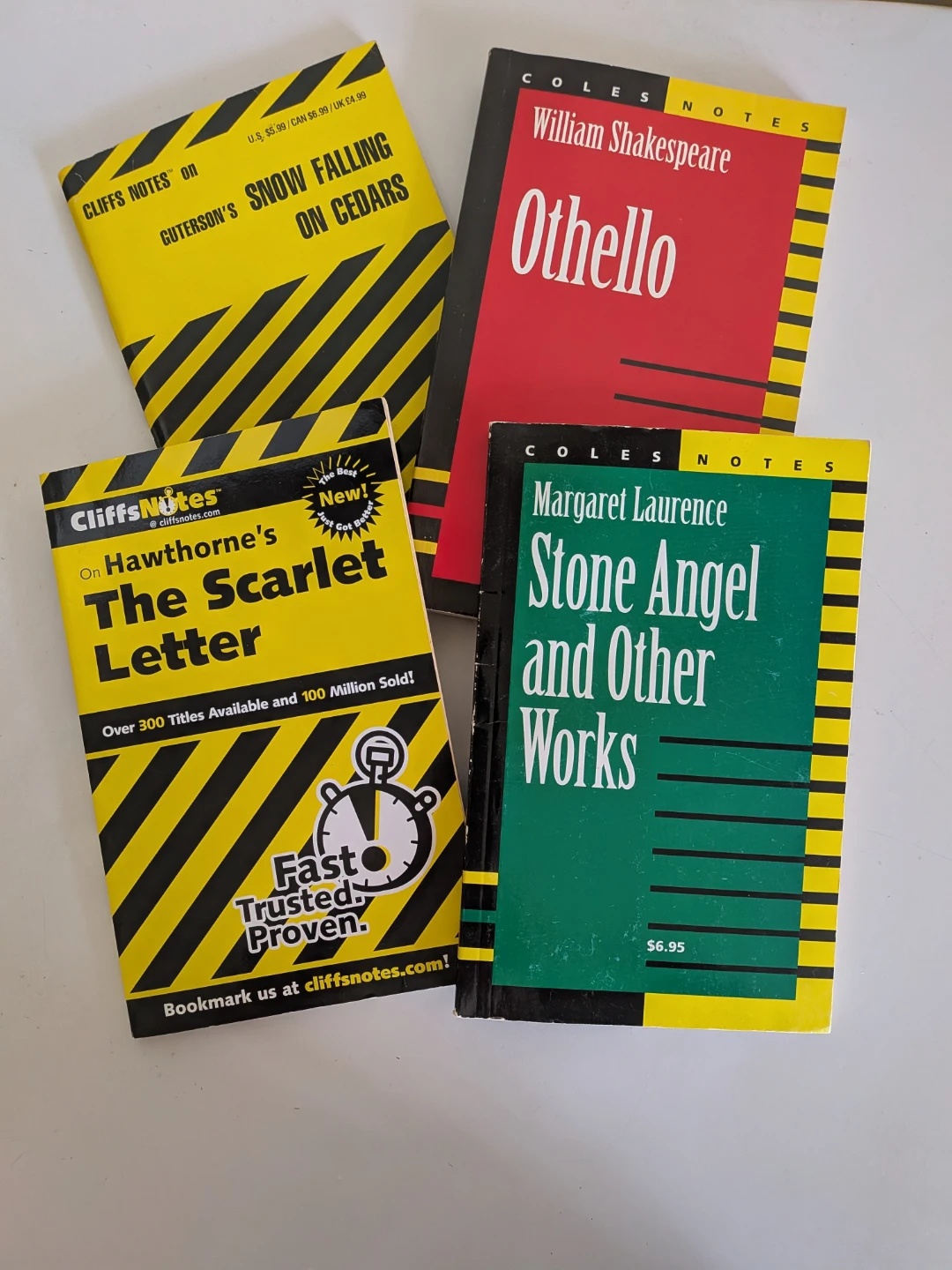 Bundle of 4 Cliff's Notes and Cole's Notes