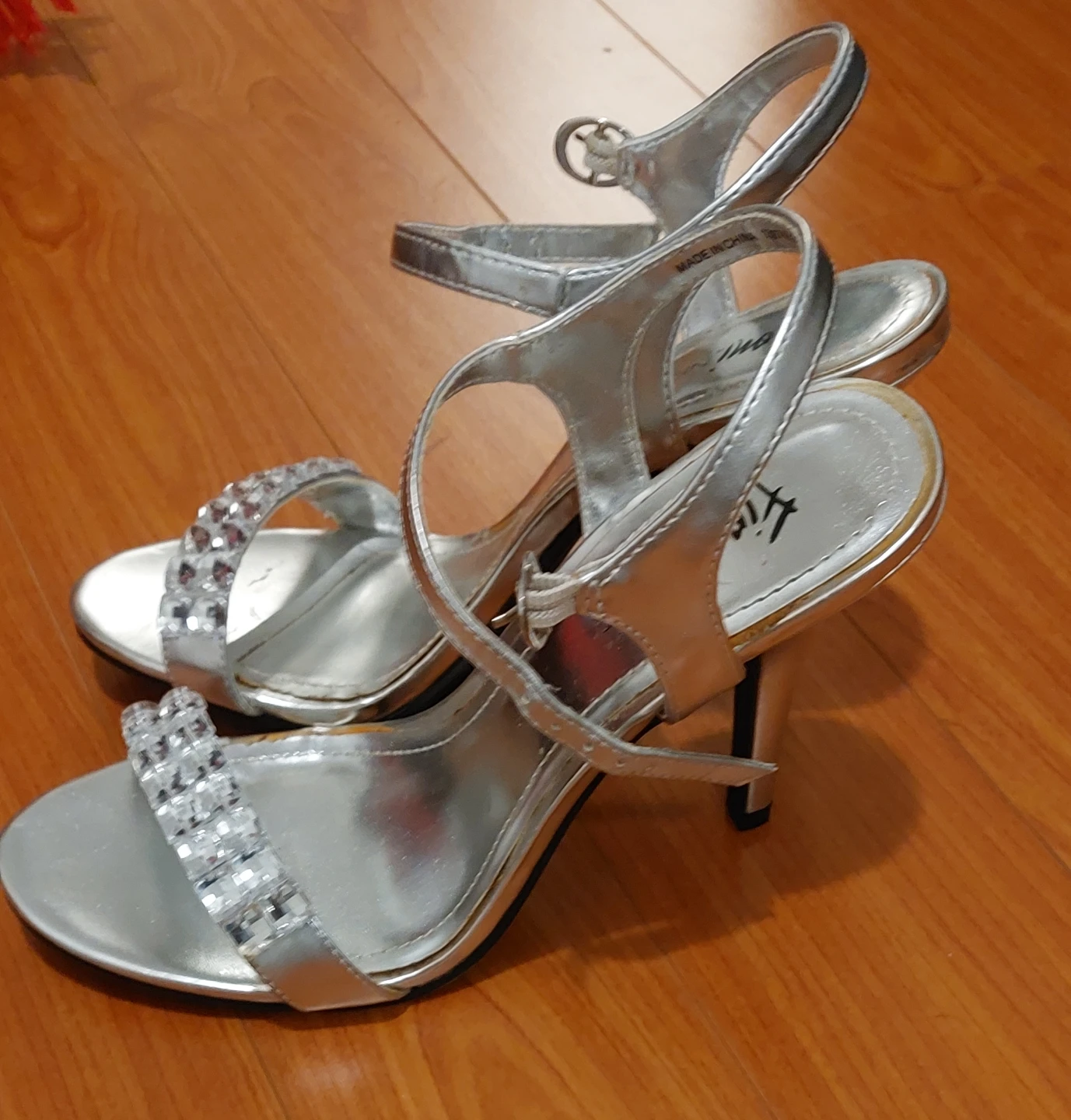 Silver Strappy Heels with Rhinestones - Size 7.5