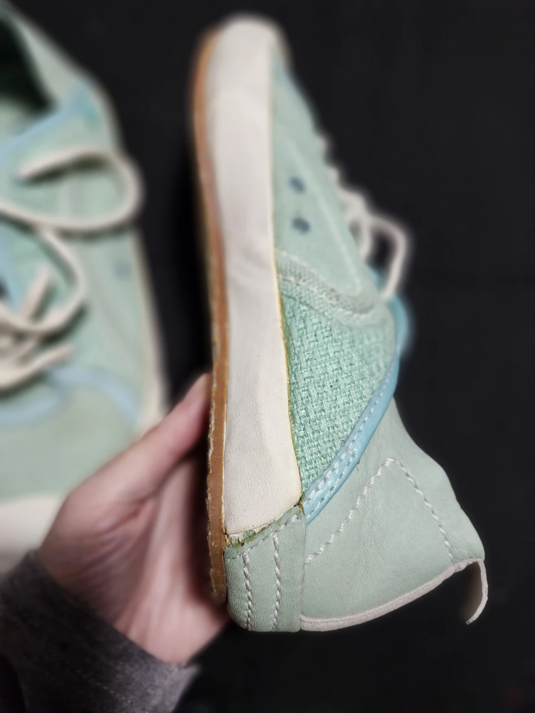 $20 pantagonia shoes 7.5 - photo 3