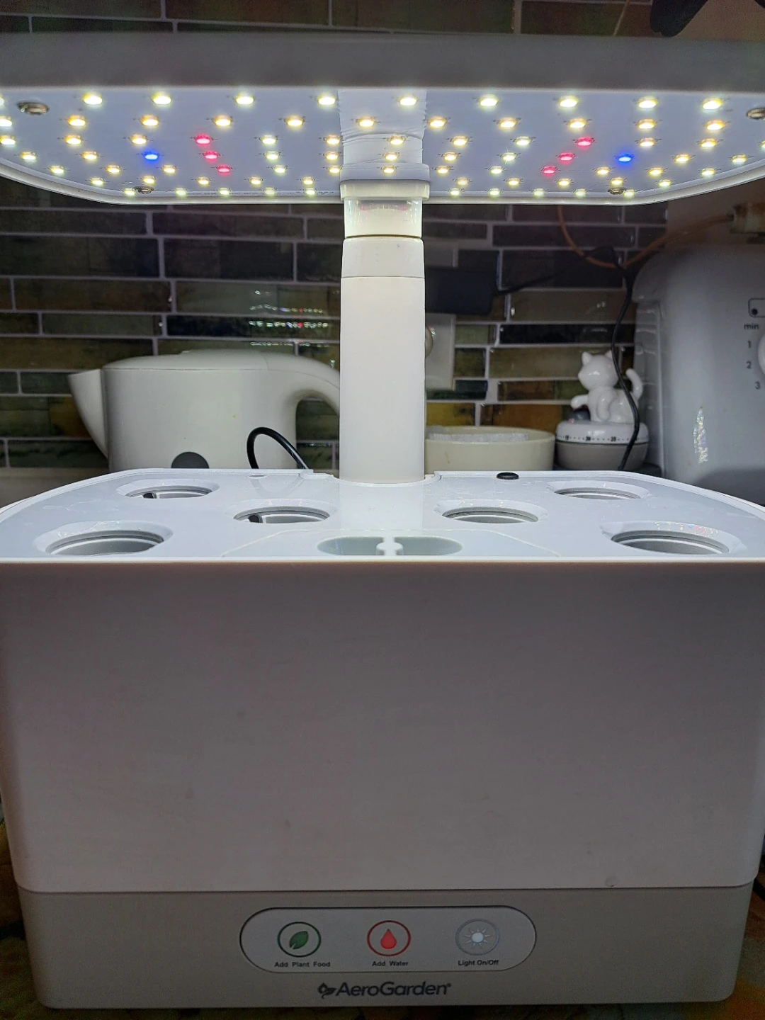 AeroGarden Harvest Indoor Garden - photo 3