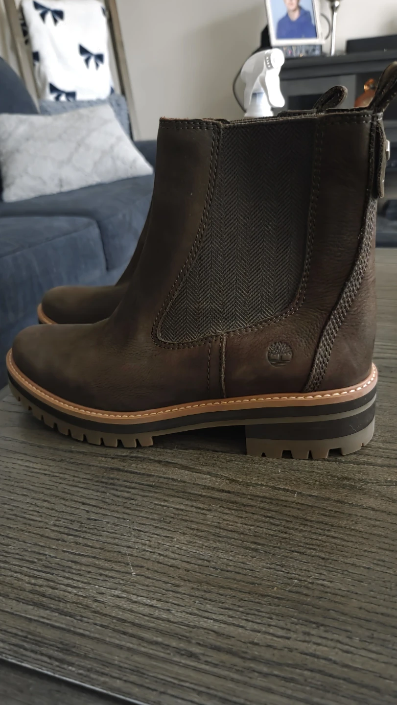 Timberland Women's Dark Brown Leather Chelsea Boots