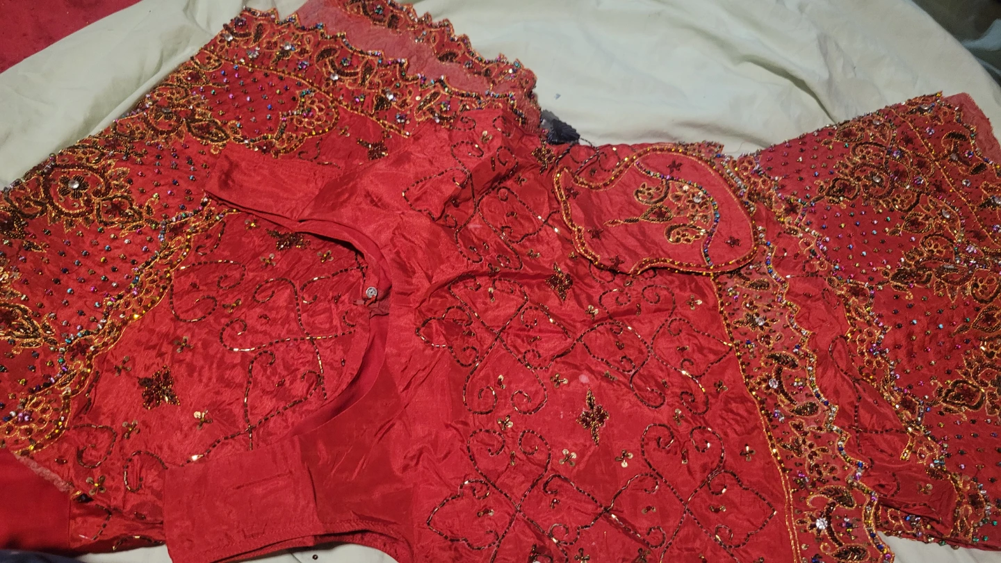 Embellished Women's wedding lehinga - photo 2