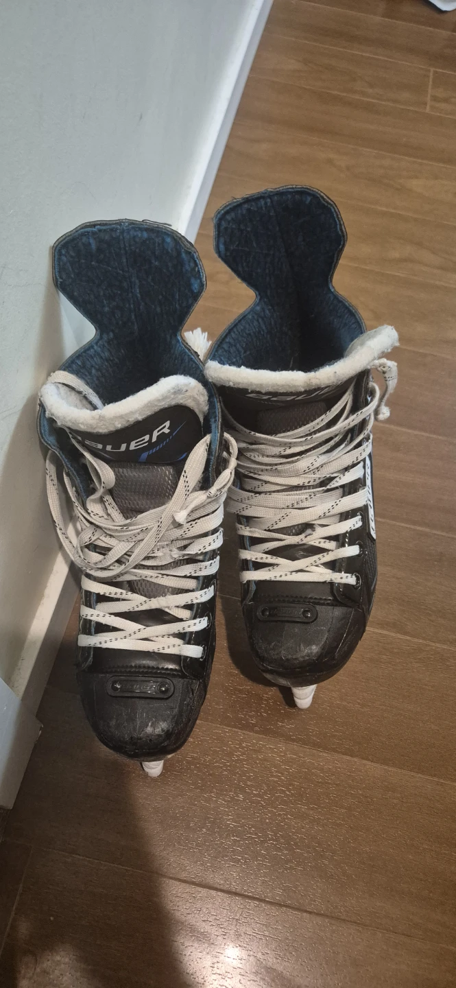 Bauer Hockey Skates