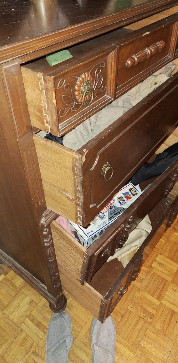 Antique Wooden Dresser Chest - photo 3