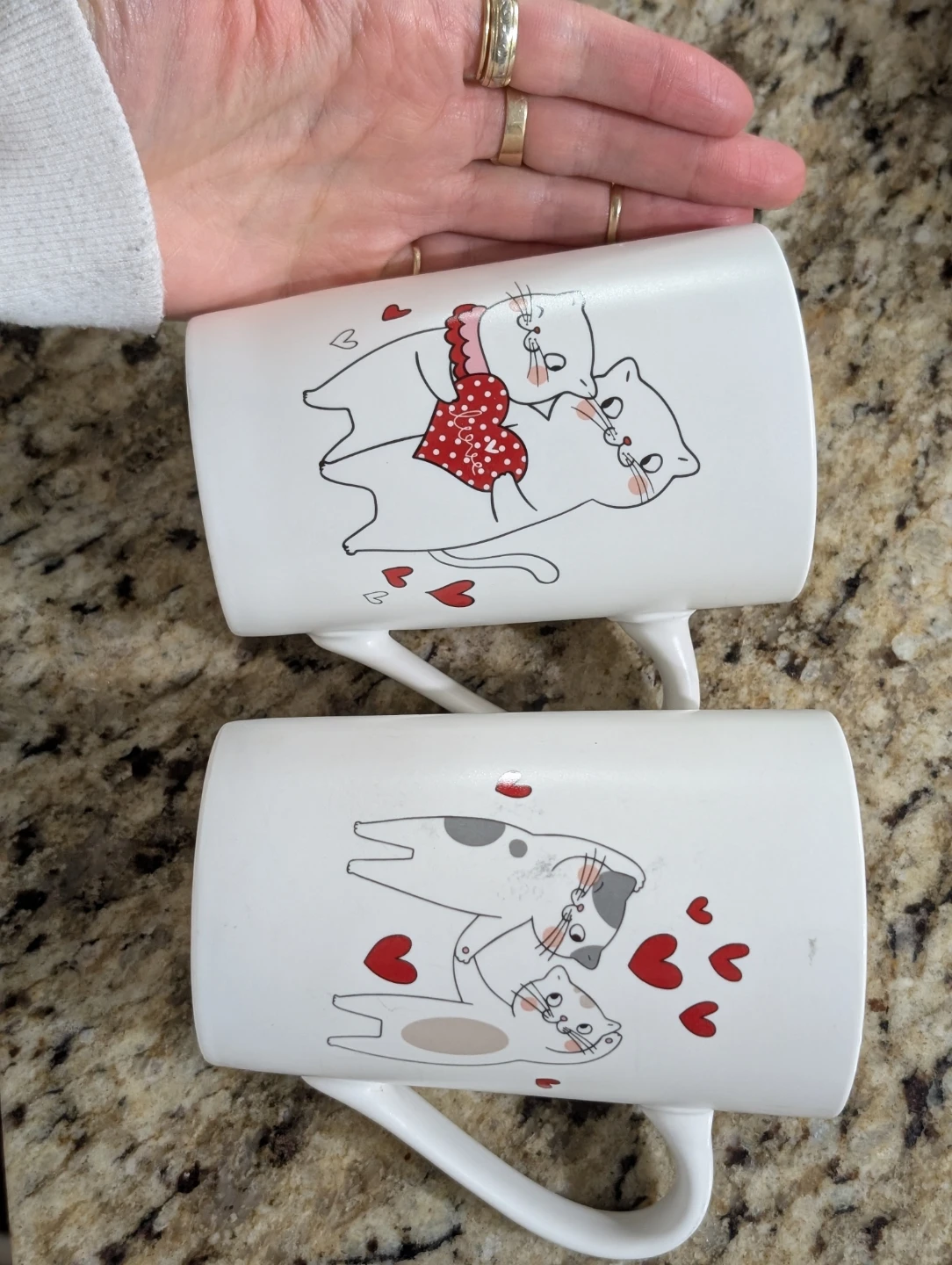 Set of 2 White Ceramic Mugs with Cat Design - photo 2