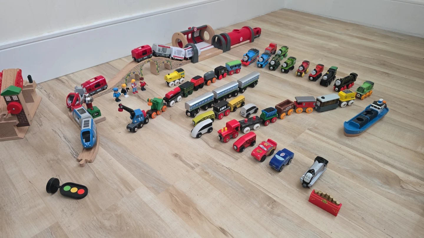 Brio train kit