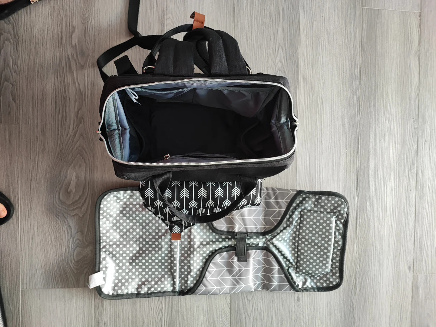 LOKO Diaper Backpack with Changing Pad - photo 3